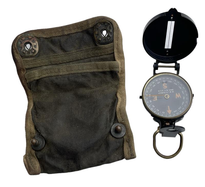 US WW2 Marching Compass in Waxed Pouch