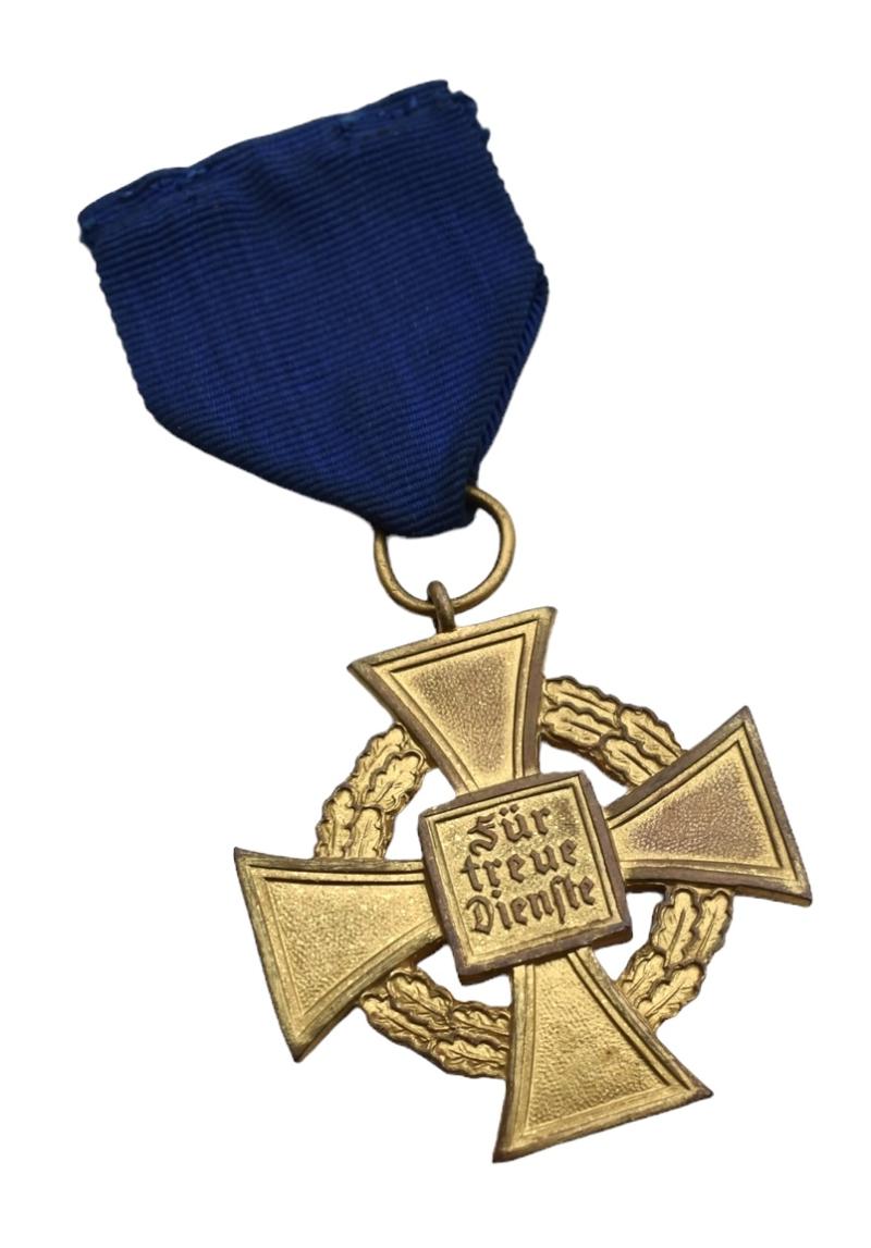 Third Reich 40 Years Loyal Service Medal in Case