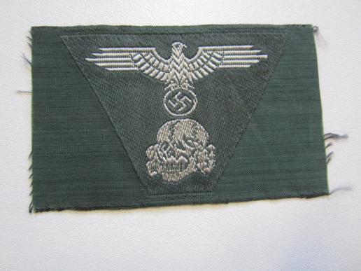 SS Bevo M43 Trapezoid Cap Insignia