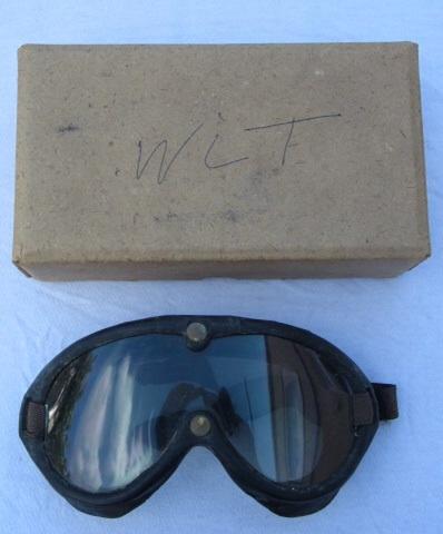 US WW2 Dust Goggles in original Clipboard Box