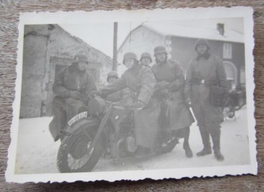 Waffen SS Photograph Waffen SS Soldiers in BMW R12 with side car