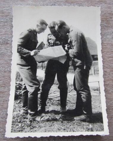 SS Photograph with SS Soldier an two SS  NCO's