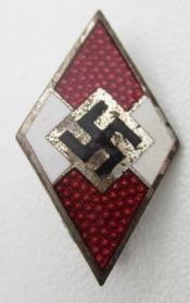 Hitler-Jugend Badge