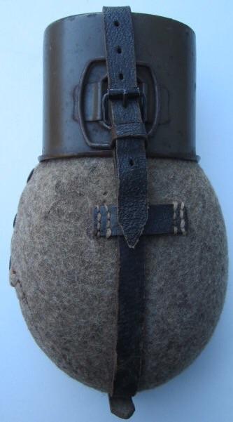 Wehrmacht M31 Canteen with metal Cup .