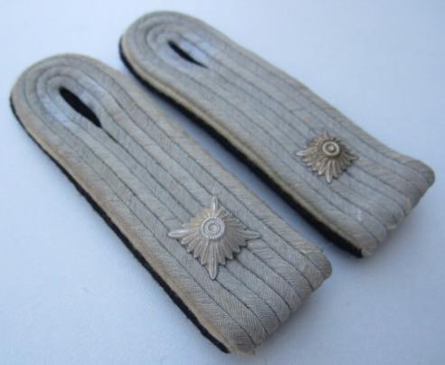 WaffenSS Officers Shoulder Boards 