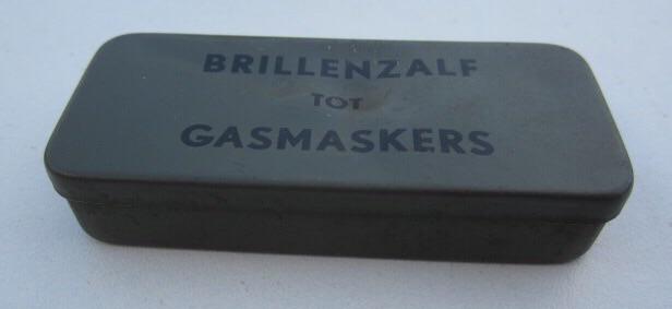 Dutch pre 1940 Gasmask Cleaning Kit