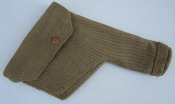 British Revolver Pouch