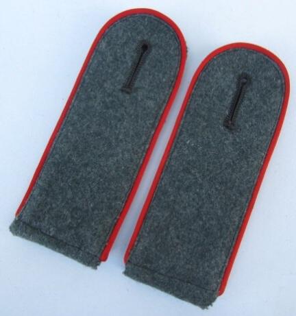 Wehrmacht M40 Artillery Shoulder Boards