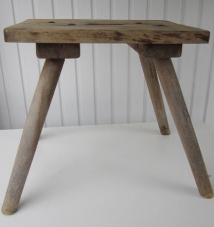 Wehrmacht Barracks Stool