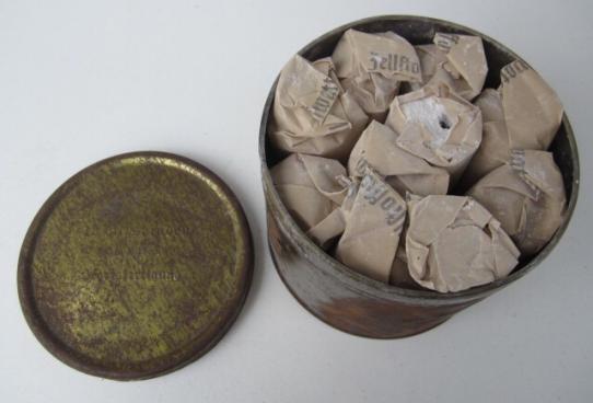 Wehrmacht metal Can with Plaster Bandage