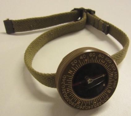 US WW2 Paratrooper Wrist Compass 