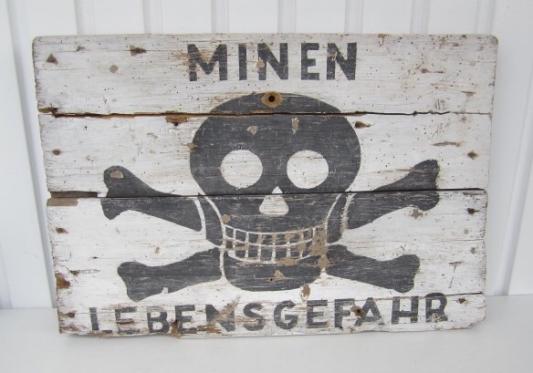 Wehrmacht Wooden Warning Shield (Minen Lebensgefahr)