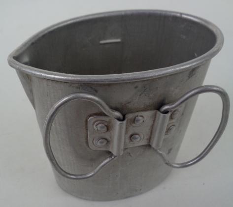 Wehrmacht aluminium Sanitäter Canteen Cup