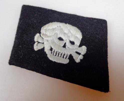 WaffenSS Pumkinhead Totenkopf Collar Tab