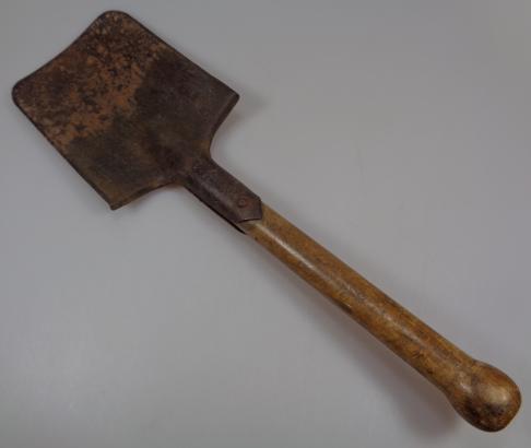 Hitler-Jugend Shovel