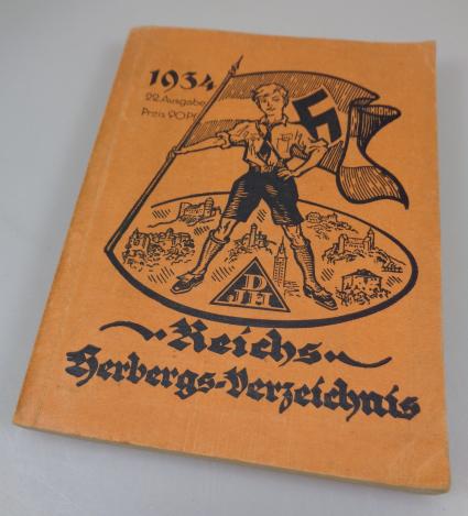 Hitler-Jugend pocket Book