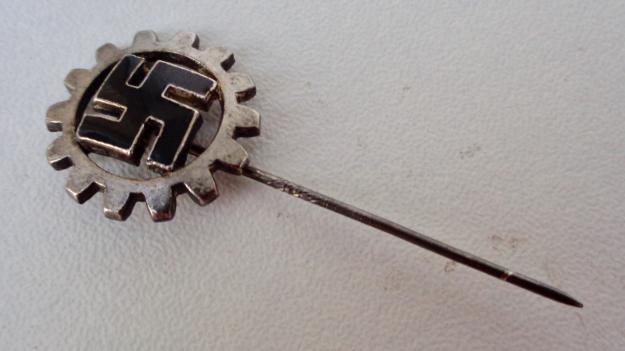 DAF Stick pin