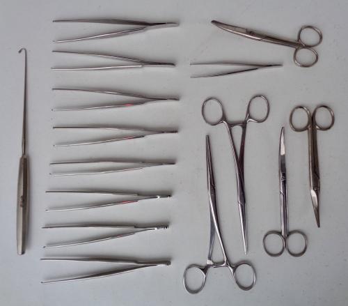 15 pieces of Wehrmacht Medical equipment