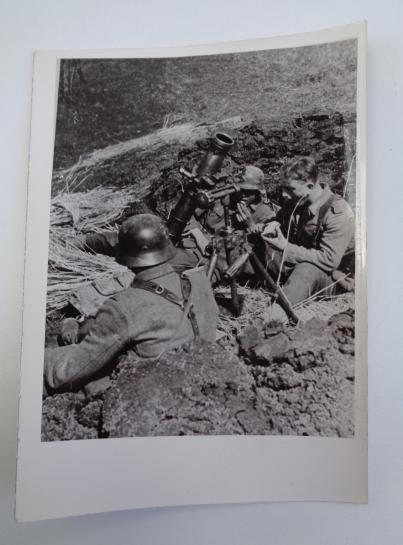 Press Photograph Wehrmacht Mortar crew