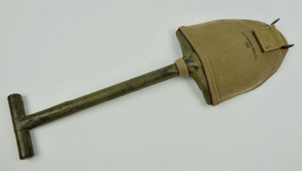 US WW2 T Shovel in original cover