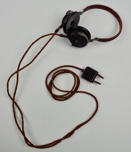 Wehrmacht Transmitter/Radio Headphone set