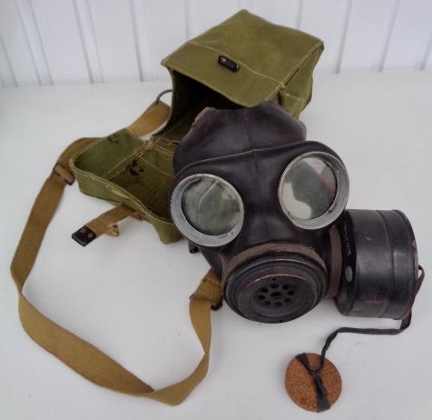 British WW2 second model Gasmask