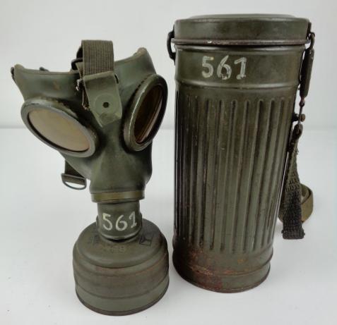 Wehrmacht M31 Gasmask in Cannister