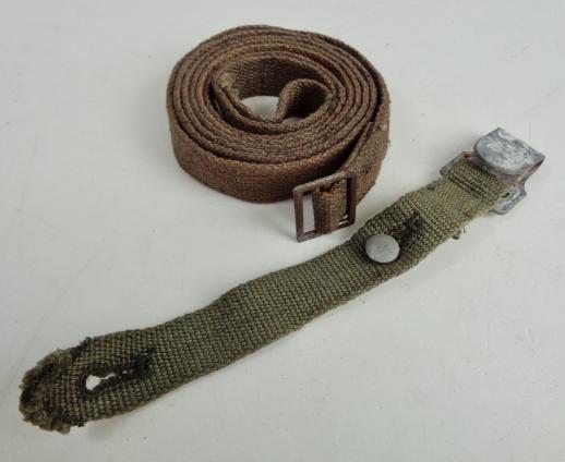 Wehrmacht M31 Gasmask Cannister Straps