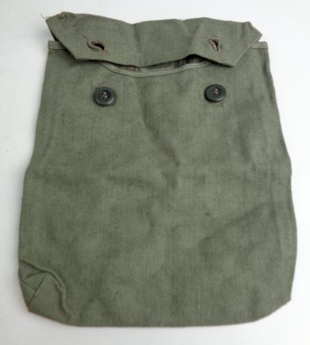 Wehrmacht Gascape Pouch