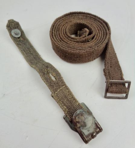 Wehrmacht M31 Gasmask Cannister Straps