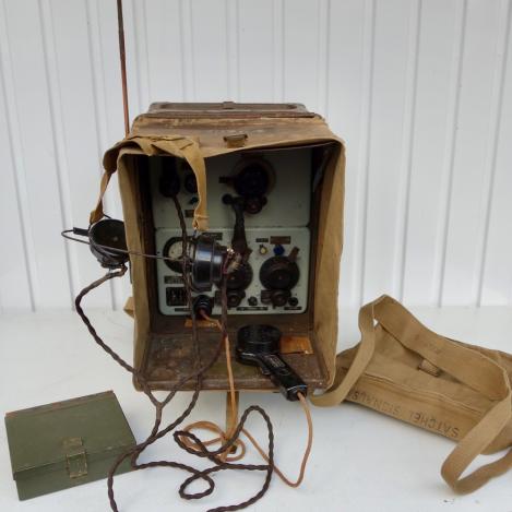 British WW2 Wireless 18 set Transmitter/Receiver 1e model