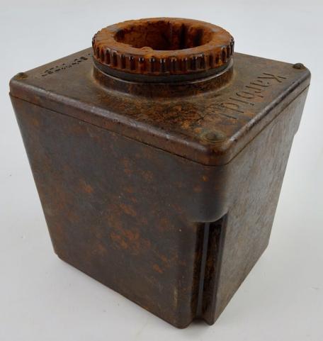 Wehrmacht Bakelite Carbit Box