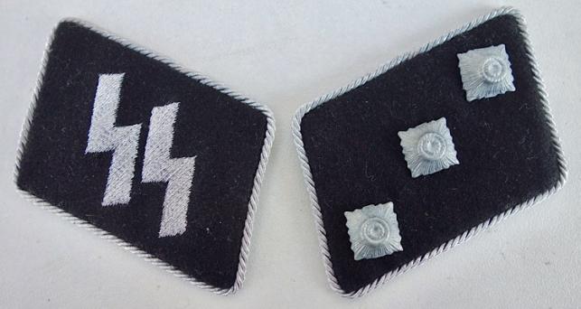 WaffenSS Untersturmfuhrer Collar Tabs