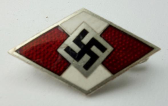 Hitler-Jugend Badge