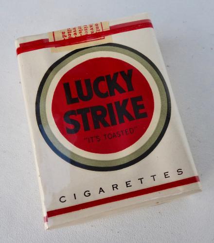 US WW2 Lucky Strike Cigarettes