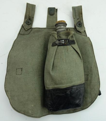 Dutch Breadbag and Canteen