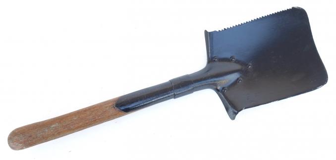 Dutch Trench Tool (Shovel) with Saw