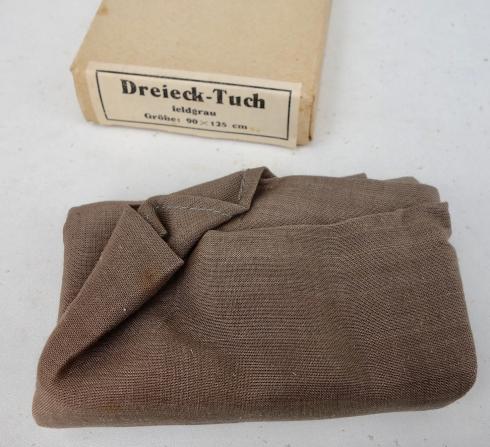 Wehrmacht Mitella in original carton box