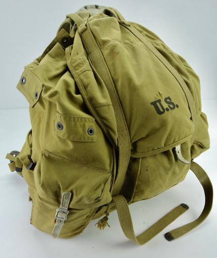 IMCS Militaria | US WW2 Mountain Troop Backpack & Ice Creepers