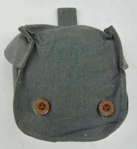 Wehrmacht Pouch for a spare M31 Gasmask Filter