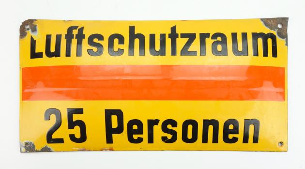 Enamel Wall Sign Luftschutzraum 25 personen