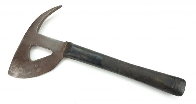 British WW2 RAF Escape Axe