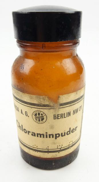 Wehrmacht Medical Bottle Ghloraminpuder