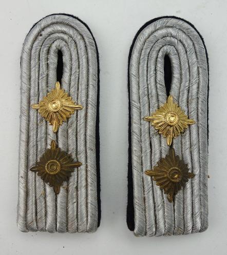 Wehrmacht Pioneer Officers Shoulder Boards