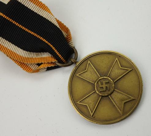 Kriegs Verdienste Medal (War Merrits Cross) 1939