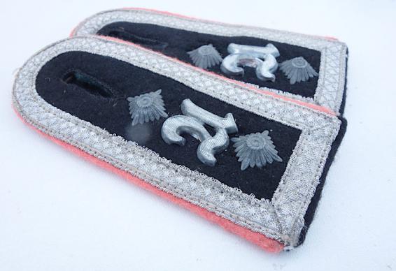 Wehrmacht NCO Panzer Abwehr Shoulder Boards