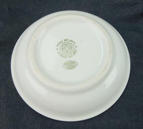 RAD Messhall Saucer