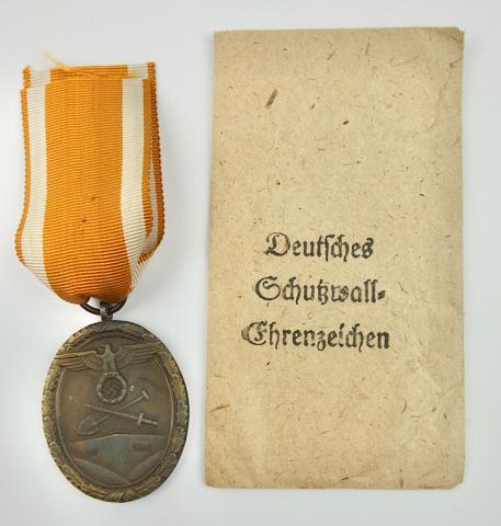 Schutzenwall Ehren Abzeichen Westwall Medal