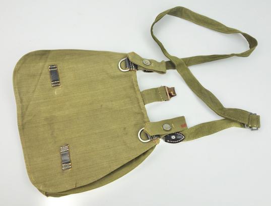 Wehrmacht M31 Breadbag en Breadbag Strap