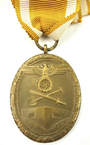 Schutzenwall Ehren Abzeichen Westwall Medal